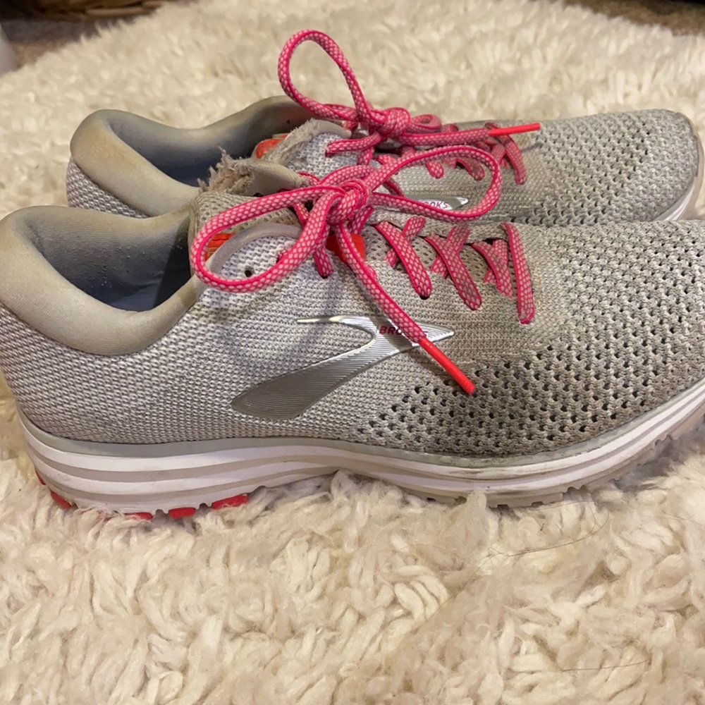 Brooks Revel 2